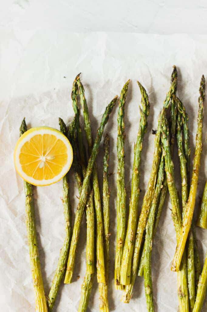 roasted asparagus with lemon